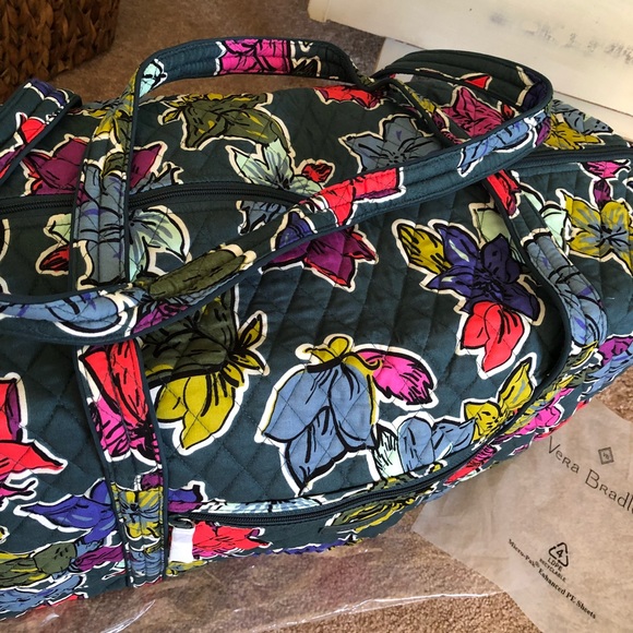 Vera Bradley large duffel Falling Flowers - Picture 5 of 7